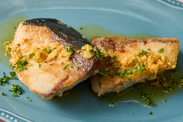 ぶりを洋風アレンジ！ぶりのガリバタソテー