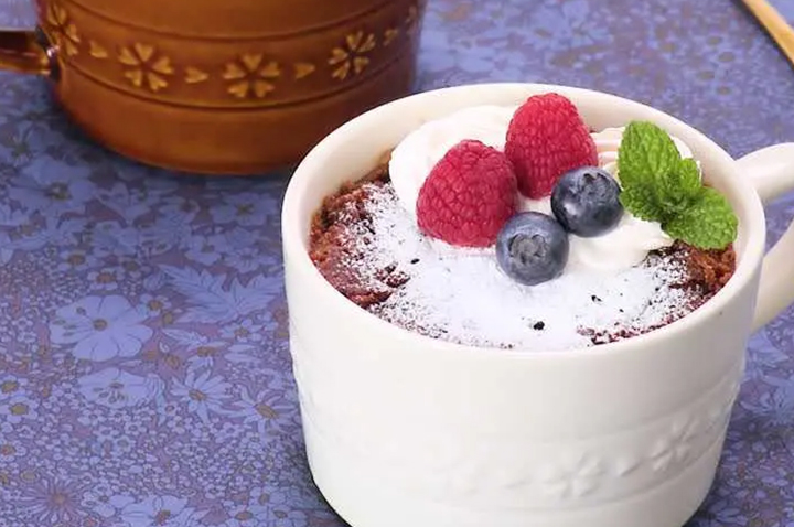 ホットケーキミックスで作る！ マグカップガトーショコラ