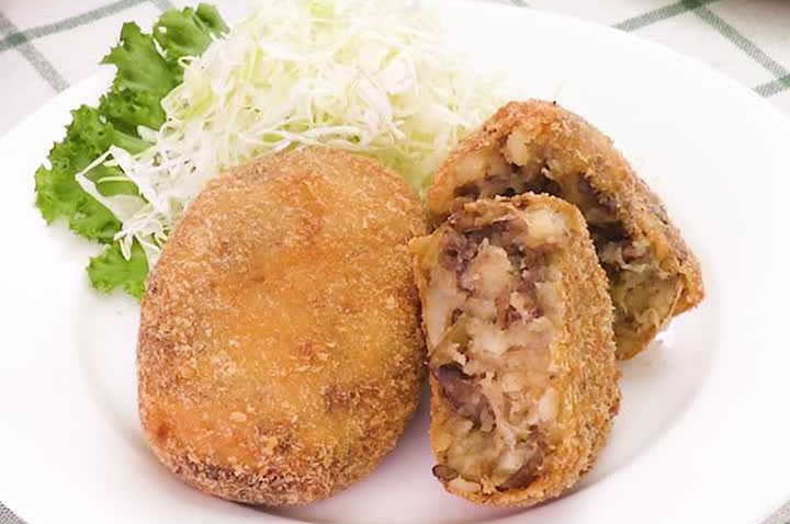 人気な味の組み合わせ！ すき煮コロッケ