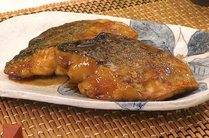 甘辛タレがごはんに合う♪ さわらの蒲焼き