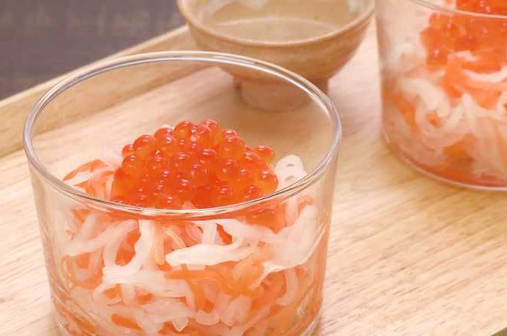 ハレの日に! イクラのせ紅白なます