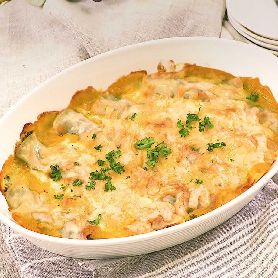 簡単！パーティー料理♪ 餃子の皮でほうれん草カネロニ風