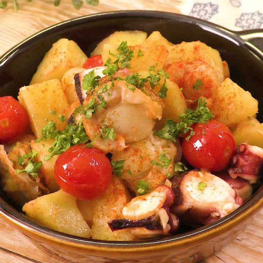 簡単スペイン風！ じゃがいものシーフードおつまみ