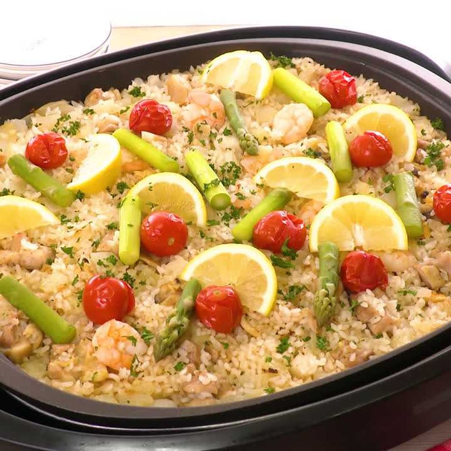 ホットプレートで作る！ 海鮮パエリア