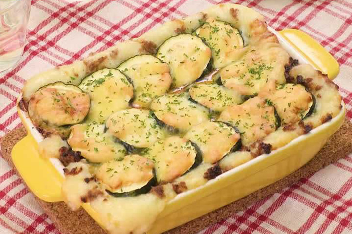 ボリューム満点！ マッシュポテトの重ね焼き