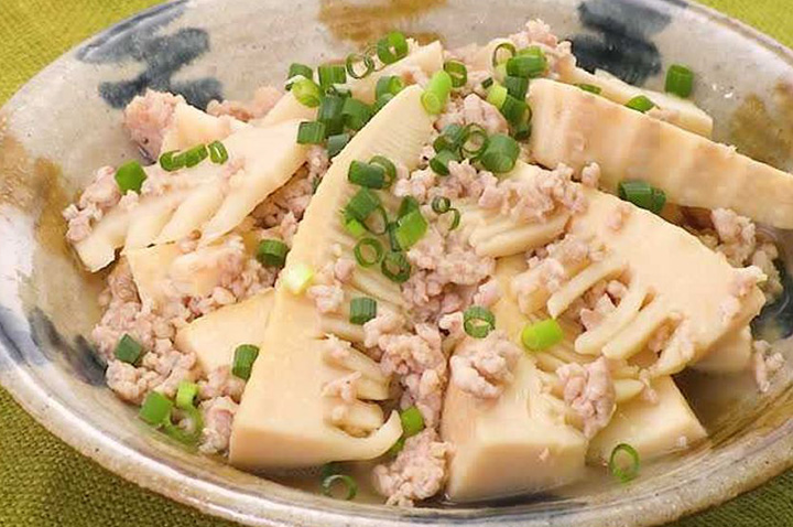 あったまるおかず♪たけのこの鶏そぼろ煮