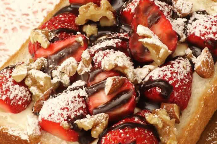 スイーツパンレシピ♪ いちごとクリームチーズのスイーツパン