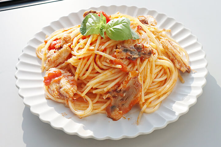 いわしのトマトソースパスタ