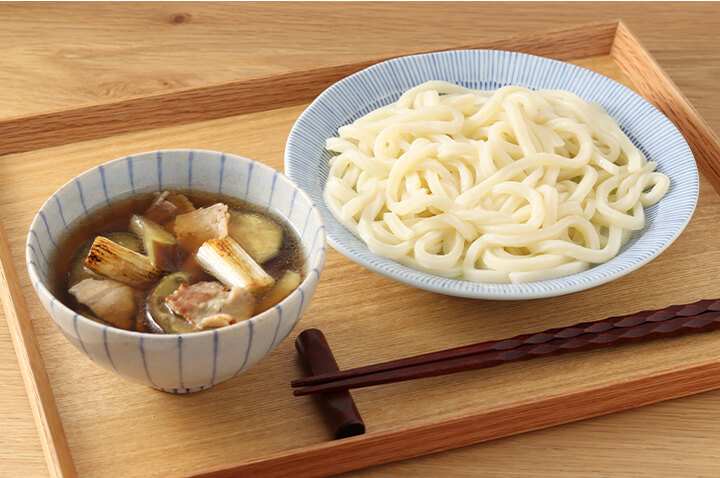 だし香る★なすとねぎの肉汁うどん