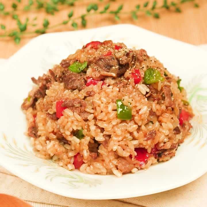 がっつり食欲そそる！牛肉のオイスターソースチャーハン