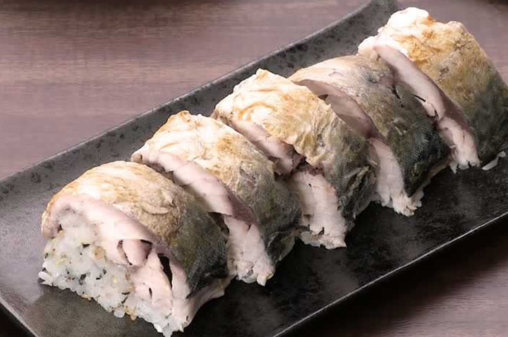 おもてなしにも！ 焼き鯖寿司