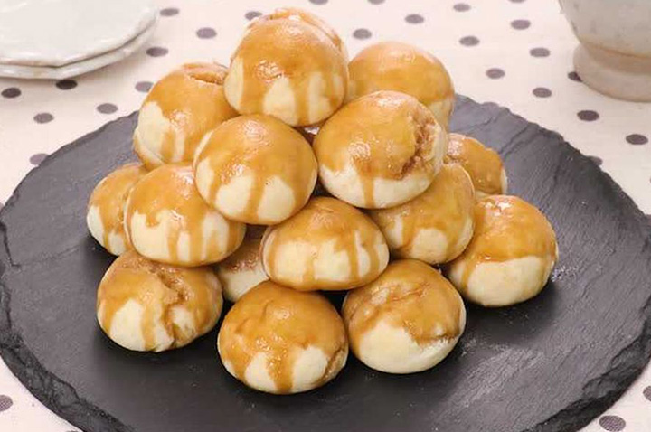 ホットケーキミックスで作る！もちもちお月見パン