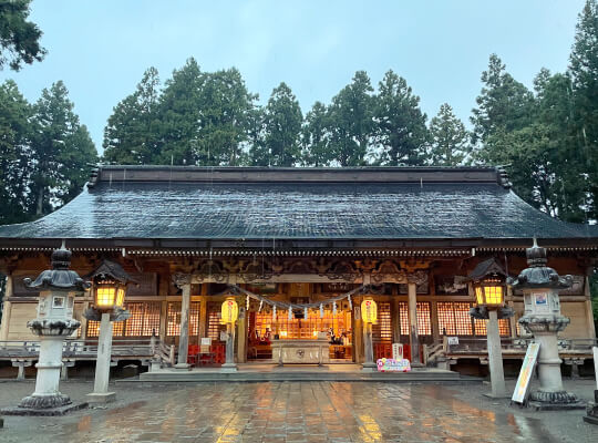 櫛引八幡宮